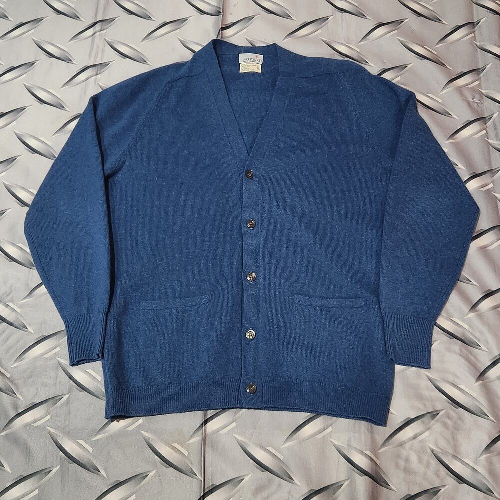 Vintage Mens Cardigan Sweater Size L Grandpa Kurt Cobain